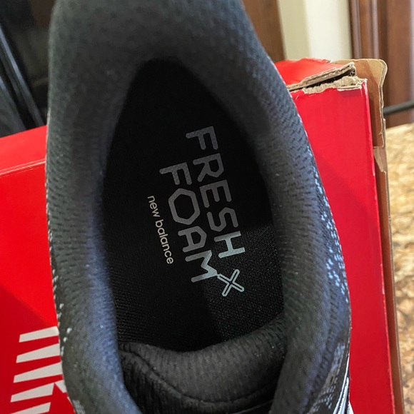 NWT NEW BALANCE RUNNING COURSE - Picture 6 of 11